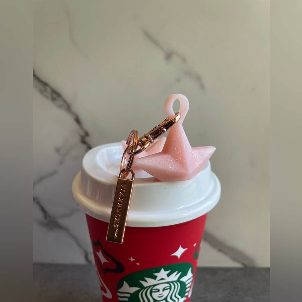 Starbucks Holiday 2023 Pink Reusable Star Keychain/Silicone Hot Cup Lid Stopper - Picture 7 of 9